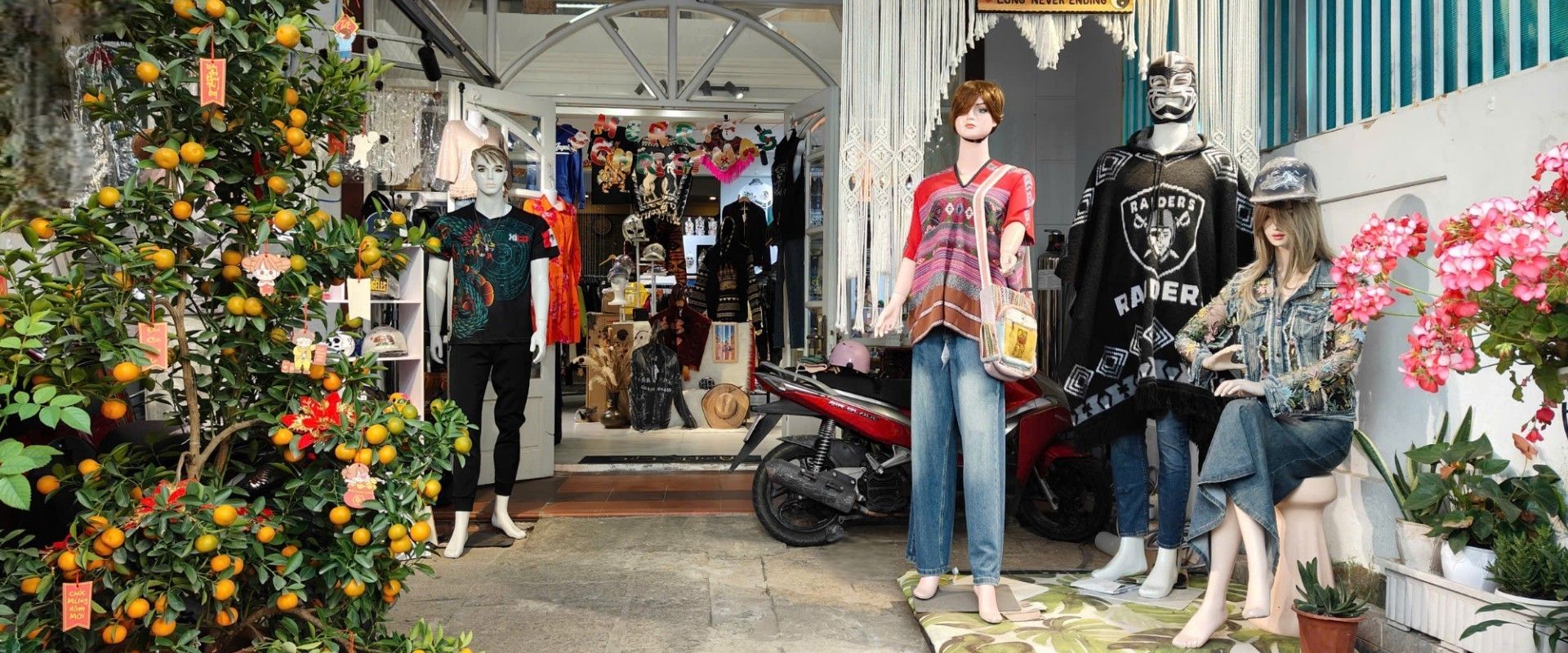 Khuyễn Mãi 11:11 sale 50% 0ff-8 